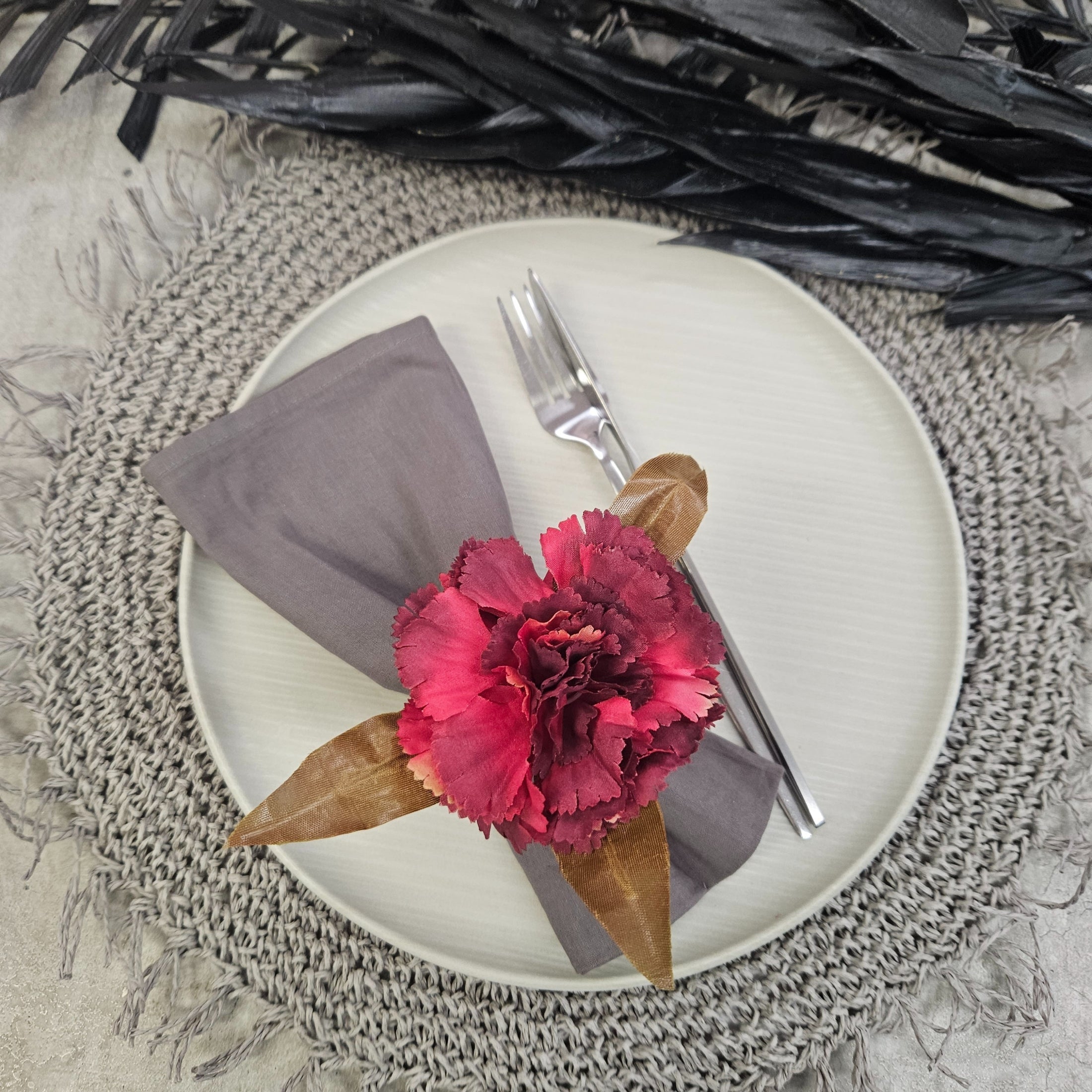 Maison Charlô | Set of 4 Red Marsala Carnation Flower Napkin Rings for events, wedding, party, birthday-1