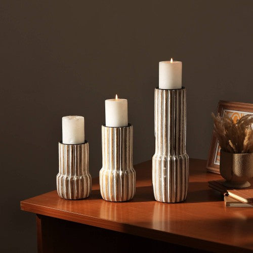 Decorative Wooden Centerpiece Candle Holder Elegant Candle Stand For Any Occasion