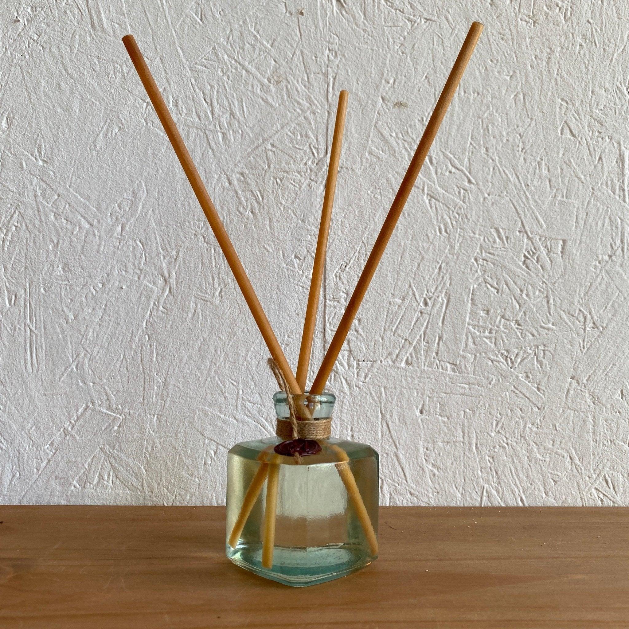 Home diffuser - recycled glass and wooden reeds - Mystical affair